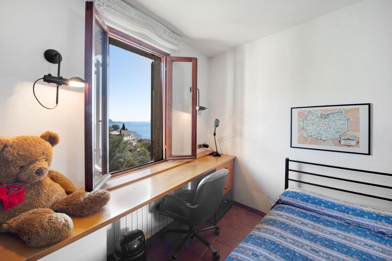 Lake View Apartment Gardone Riviera Exterior foto